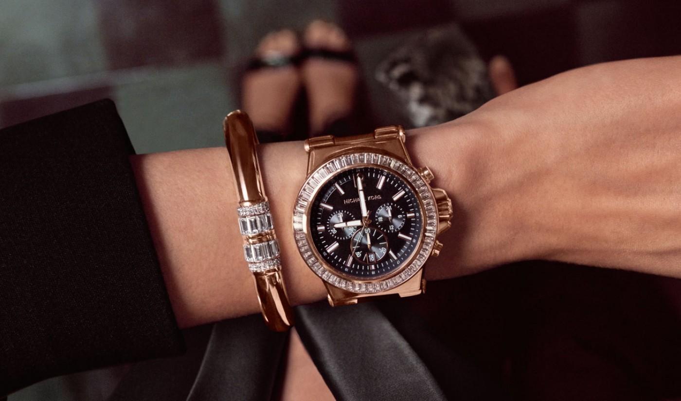 Đồng hồ Michael Kors là sự kết hợp hoàn hảo giữa công nghệ và thời trang