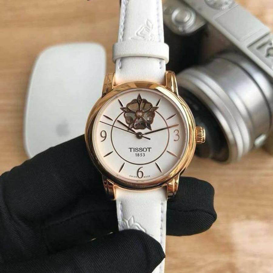 Top 30 đồng hồ dây da Thụy Sỹ chính hãng -Cỗ máy thời gian bền bỉ của nhân loại