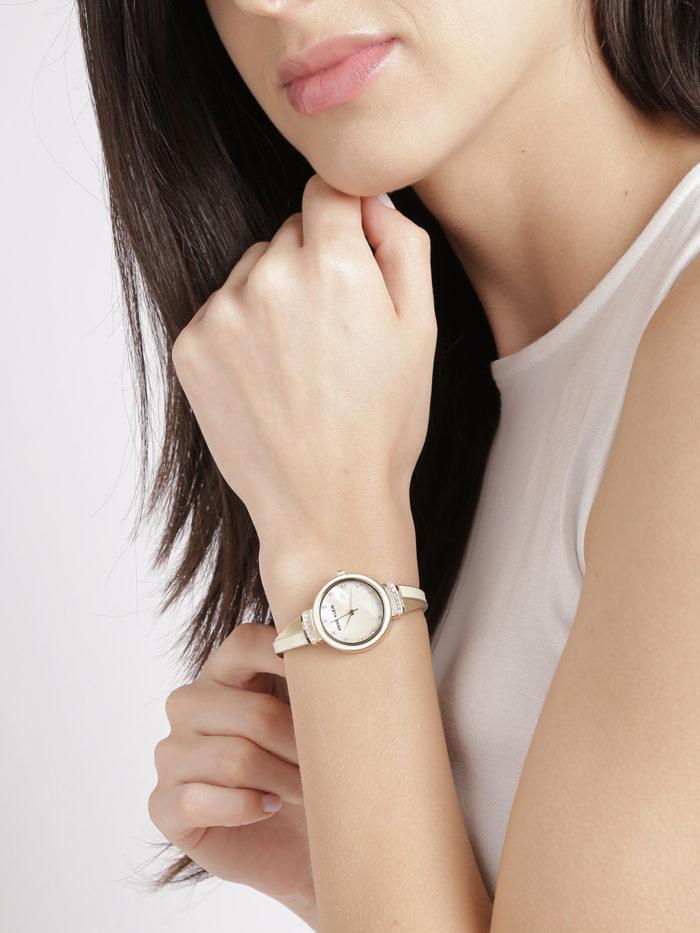 Review đồng hồ Anne Klein tốt không? Địa chỉ uy tín mua đồng hồ chính hãng