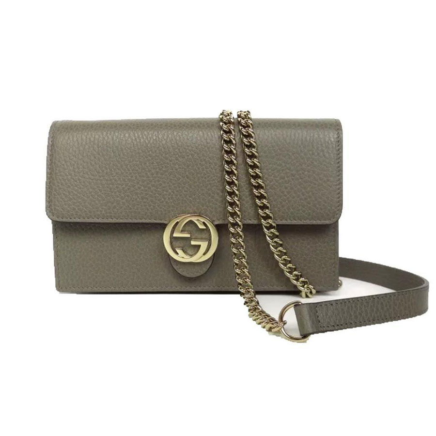 Mua Túi Gucci Grey Pebbled Leather Interlocking G Wallet On Chain Clutch  Bag Màu Xám - Gucci - Mua tại Vua Hàng Hiệu h027780